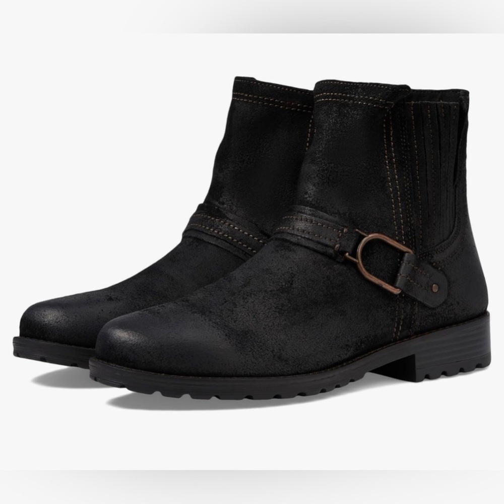 Clarks Women’s Aspra Buckle Black Suede Boots Shine detail,size 7.5